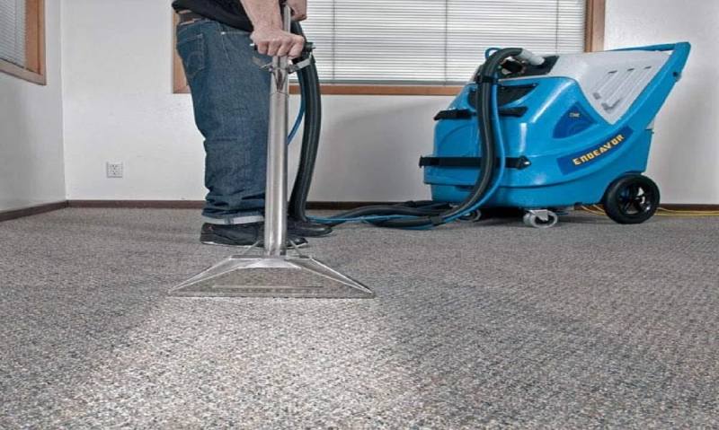 When Is the Right Time to Book Professional Carpet Steam and Clean Services?